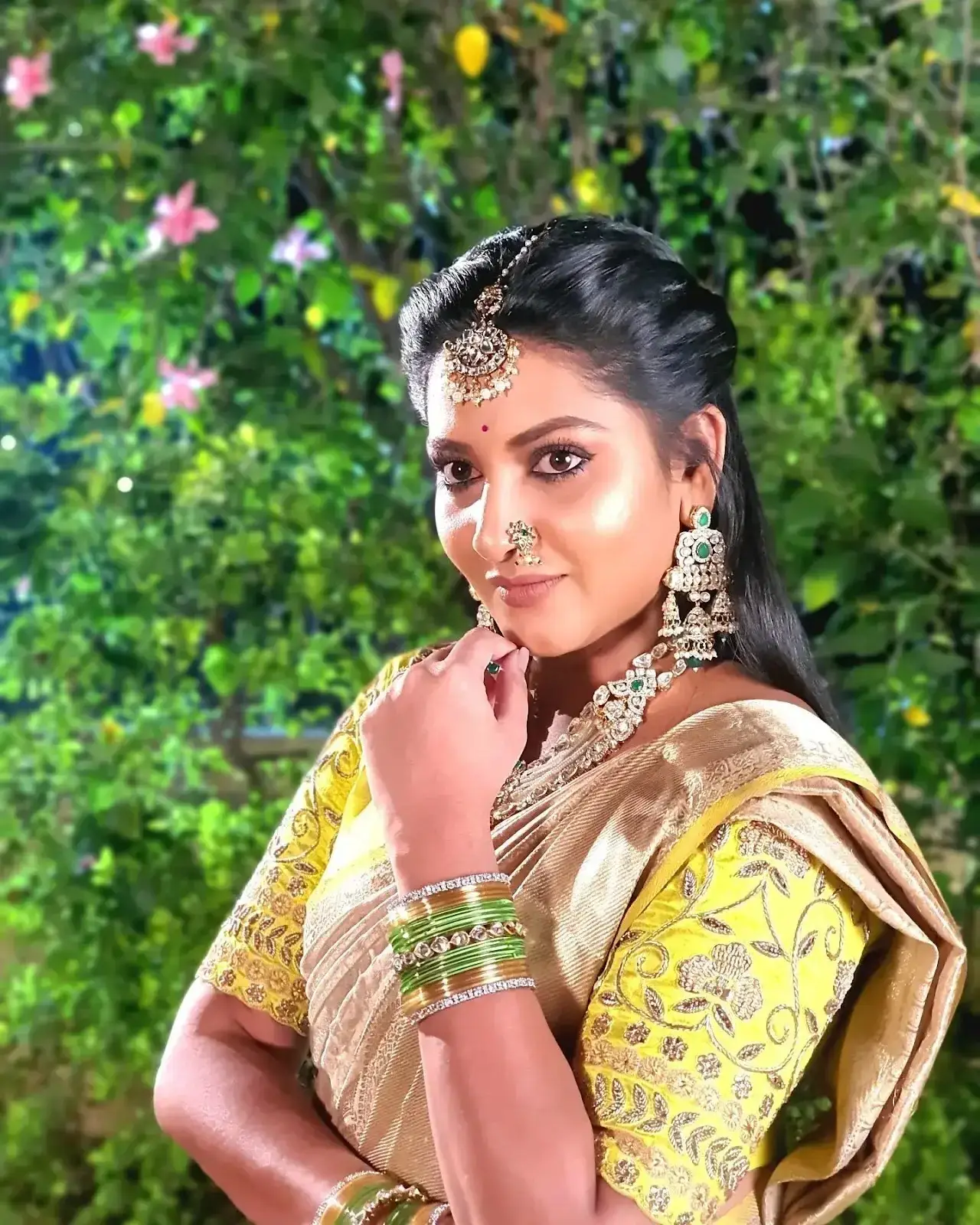 Indian TV Girl Pallavi Ramisetty in Yellow Saree